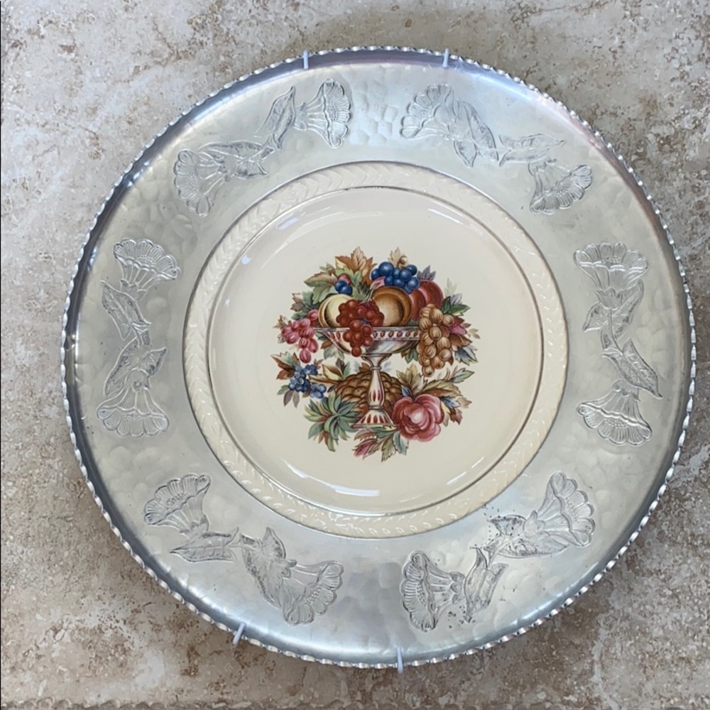 Vintage Hammered aluminum Farberware insert